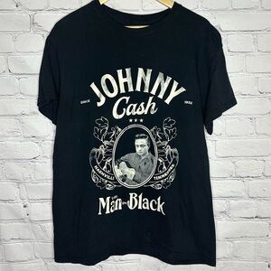 Johnny Cash Man in Black short sleeve graphic T-shirt
